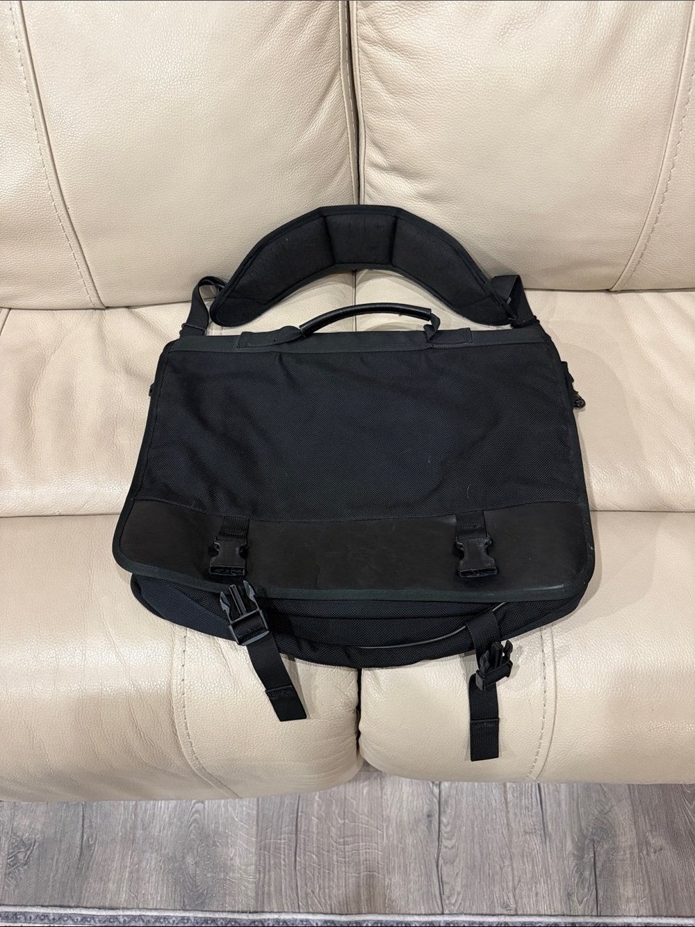 Patagonia Critical Mass Messenger Bag